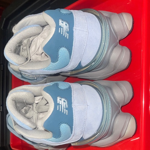 BRAND NEW New Balance Sky Blue&Gray SIZE 12 MEN’S, 13 1/2 WMN - Picture 7 of 9